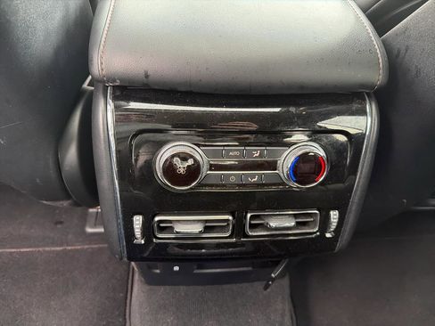 Used 2023 Lincoln Aviator Standard AWD w/ Premium Package image 20