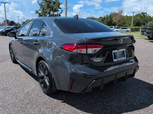 Certified 2026 Toyota Corolla SE FWD image 4