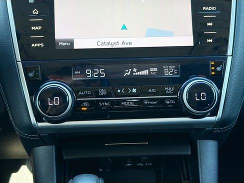 Used 2019 Subaru Outback 2.5i Limited w/ Popular Package #2 AWD/4WD image 35