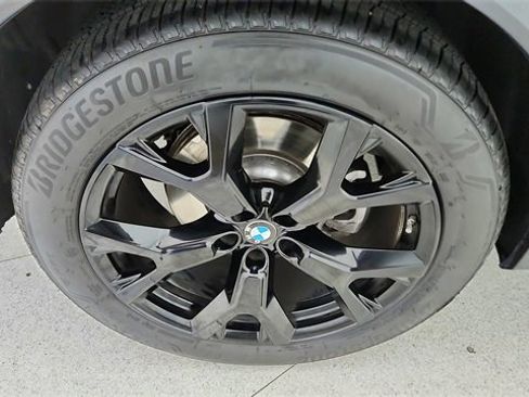Used 2026 BMW X7 xDrive40i image 62