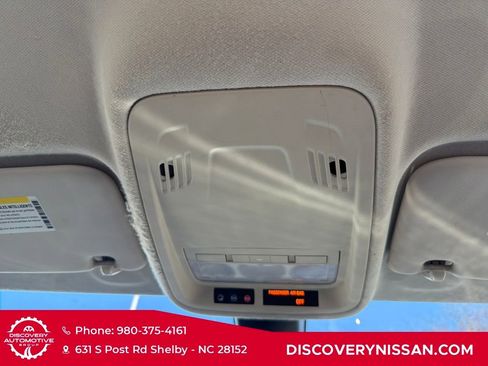 Used 2017 Chevrolet Cruze LT image 28