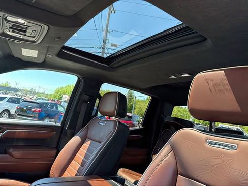 Used 2023 GMC Sierra 1500 Denali Ultimate AWD/4WD image 26