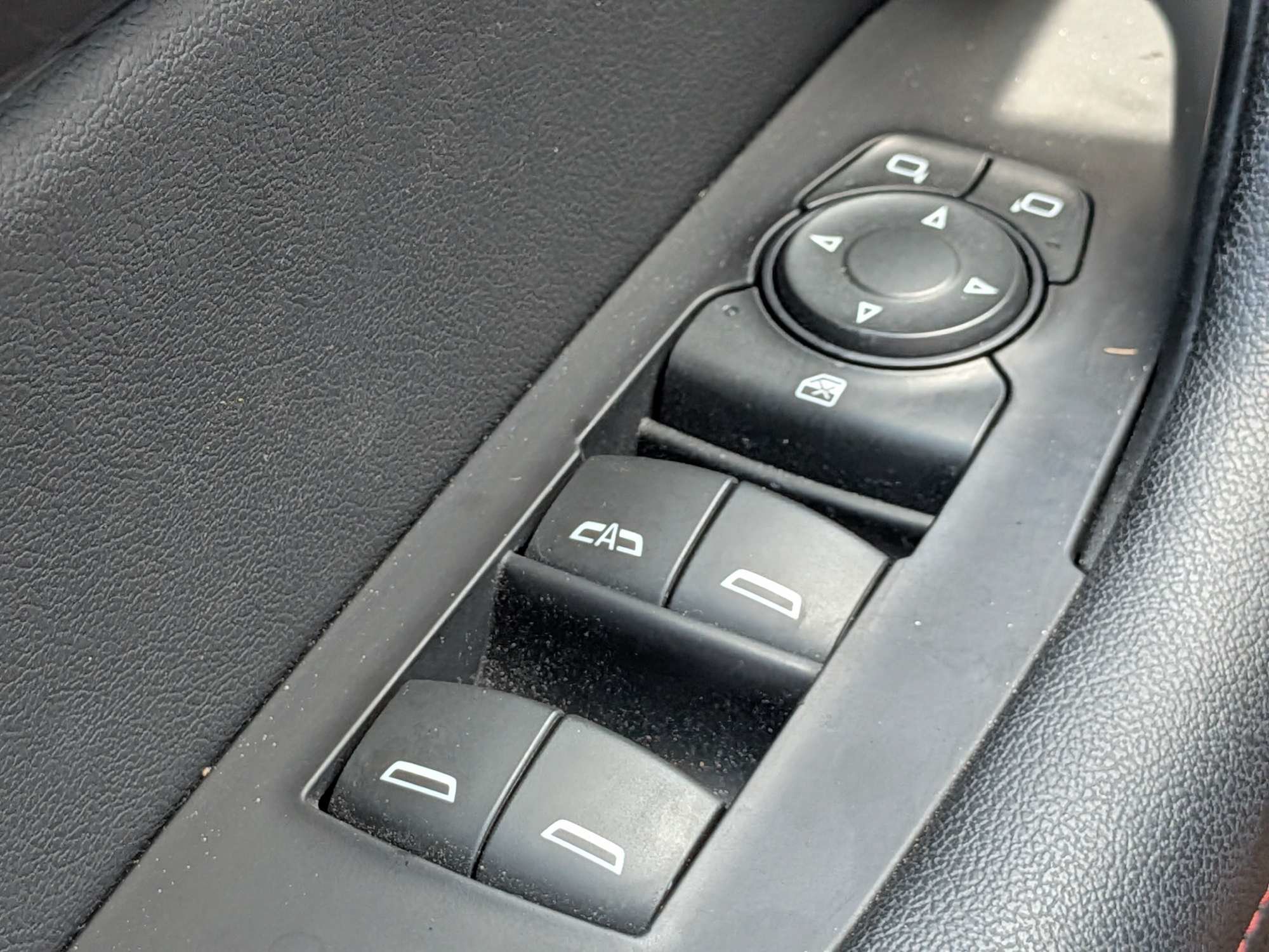 Used 2020 Chevrolet Blazer RS FWD image 24