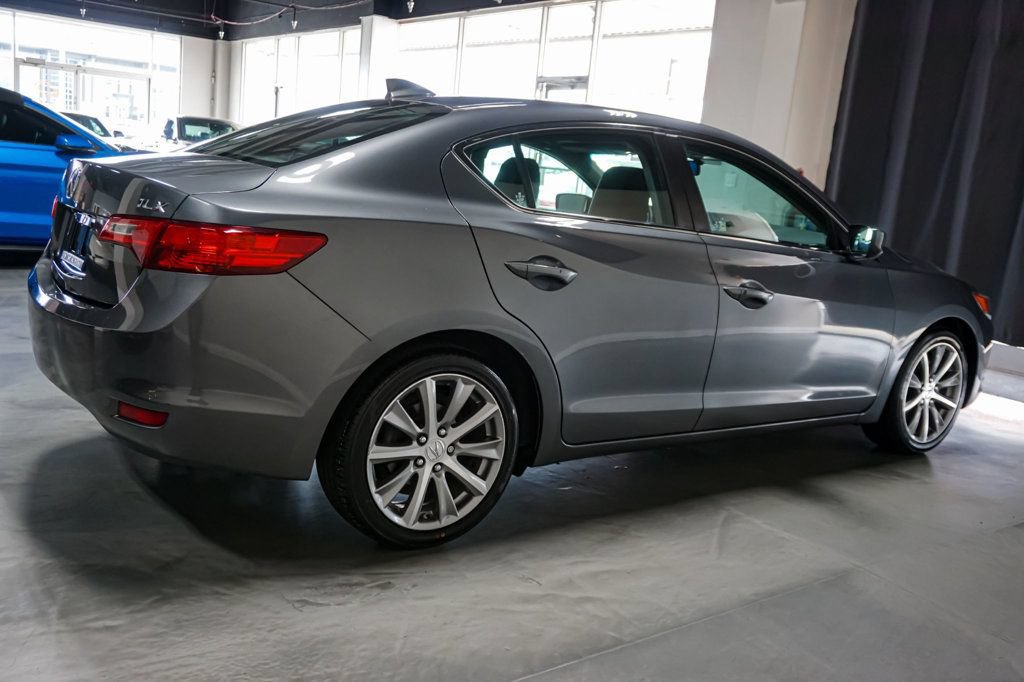 Used 2014 Acura ILX w/ Premium Package FWD image 30