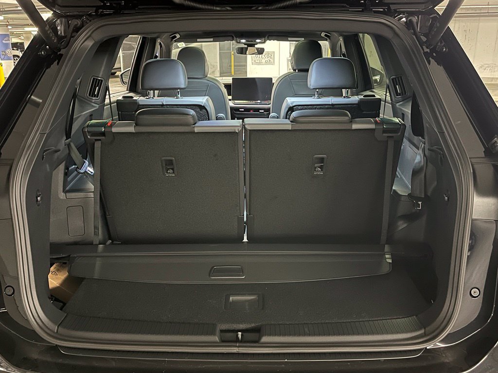 New 2027 Volkswagen Atlas SEL R-Line AWD/4WD image 34