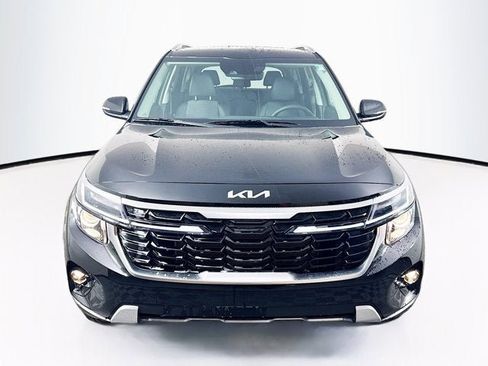 New 2026 Kia Seltos S AWD/4WD image 2