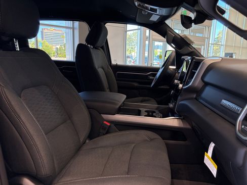 New 2026 RAM 1500 Big Horn AWD/4WD image 29