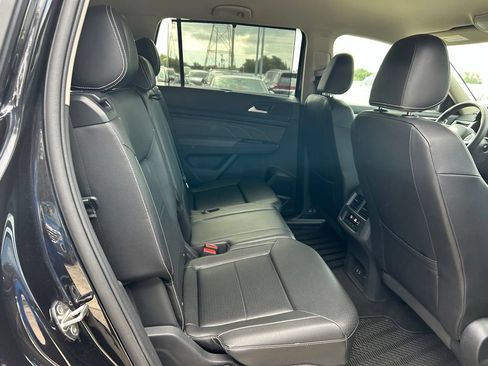 Used 2023 Volkswagen Atlas SE AWD/4WD image 35