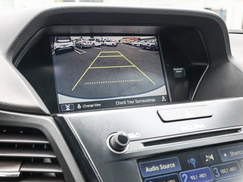 Used 2017 Acura ILX FWD image 28