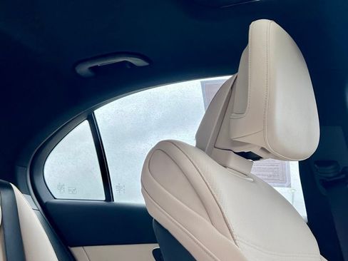 Certified 2023 Mercedes-Benz C 300 4MATIC Sedan image 18