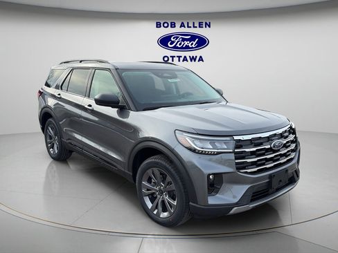 New 2026 Ford Explorer Active w/ Active Comfort Package image 14