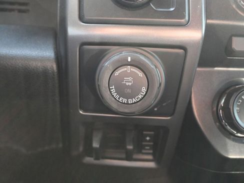 Used 2018 Ford F150 XLT w/ Equipment Group 302A Luxury image 36