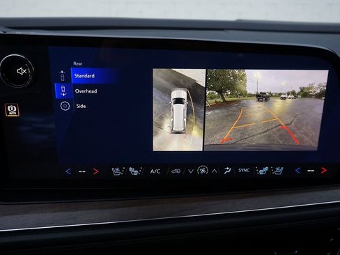 New 2026 Chevrolet Suburban High Country image 21