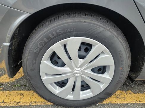 Certified 2025 Nissan Versa S w/ Trunk Package image 7