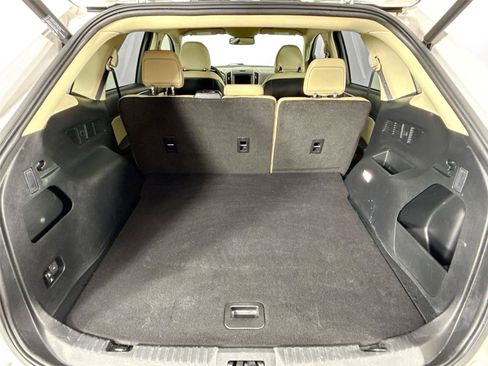 Used 2019 Ford Edge SEL w/ Equipment Group 201A image 32