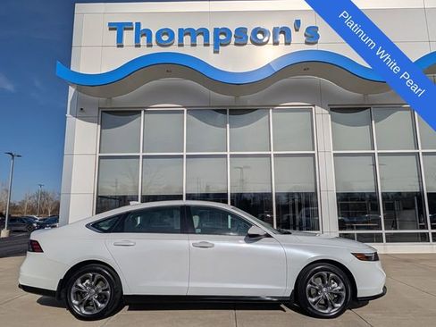 Certified 2023 Honda Accord EX-L image 2