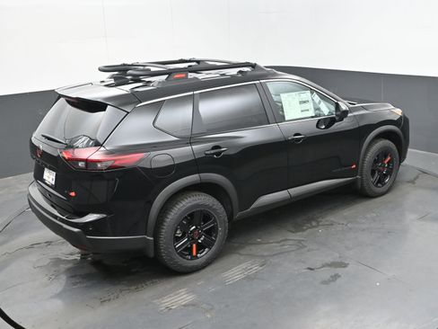 New 2026 Nissan Rogue SV image 37