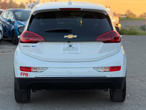 Used 2019 Chevrolet Bolt LT image 28