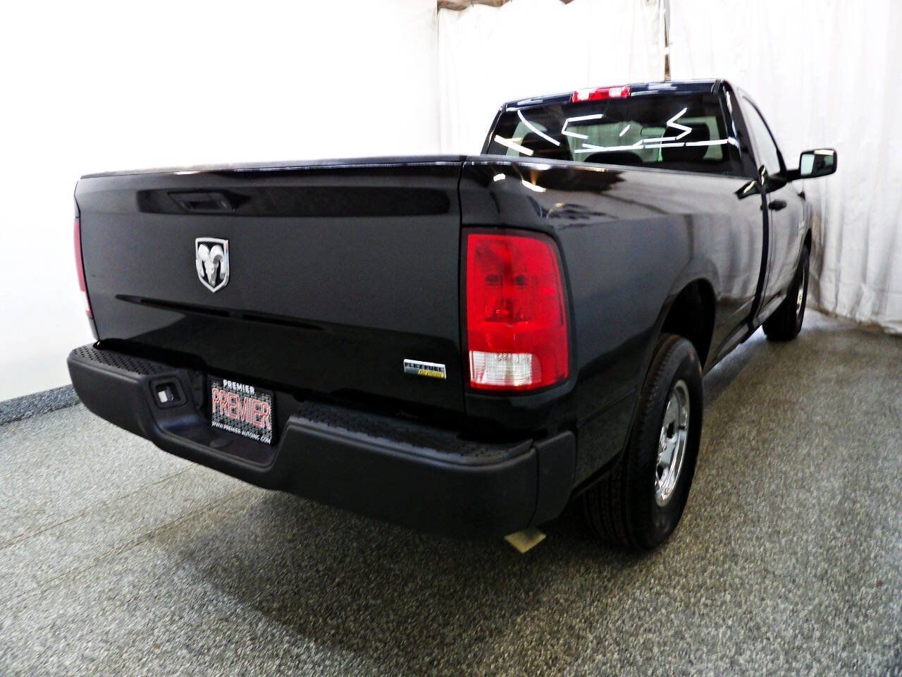 Used 2017 RAM 1500 Tradesman w/ Power & Remote Entry Group RWD image 9