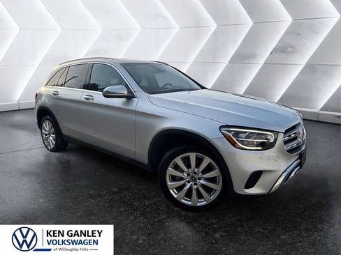 Used 2020 Mercedes-Benz GLC 300 4MATIC image 5