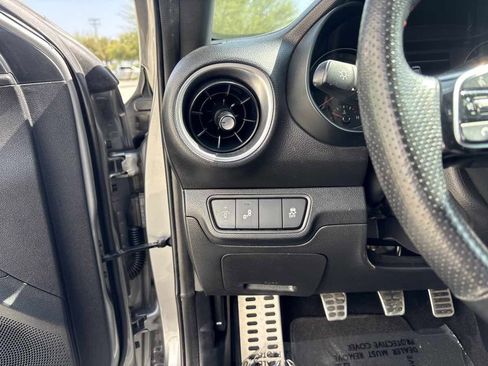 Used 2022 Kia Forte GT FWD image 21