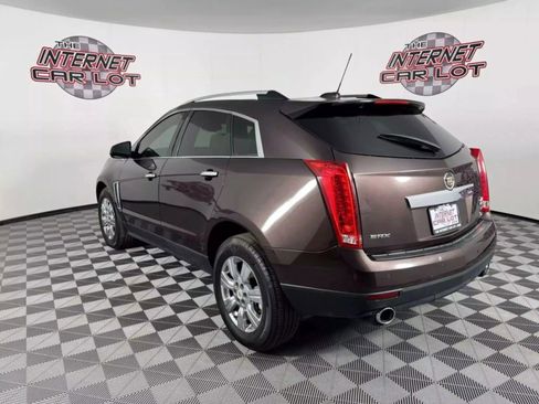 Used 2016 Cadillac SRX Luxury w/ Driver Awareness Package image 5