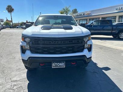 New 2026 Chevrolet Silverado 1500 Custom Trail Boss w/ LPO, Dark Essentials Package