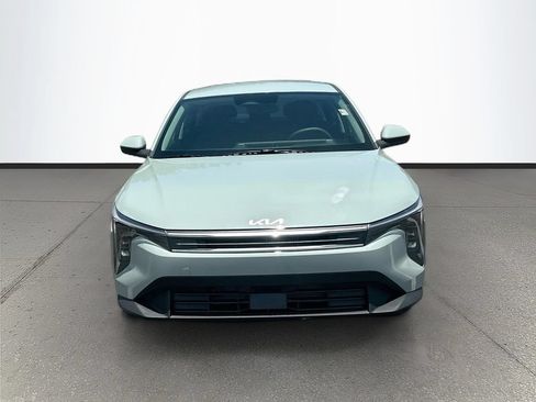 New 2026 Kia K4 FWD image 2