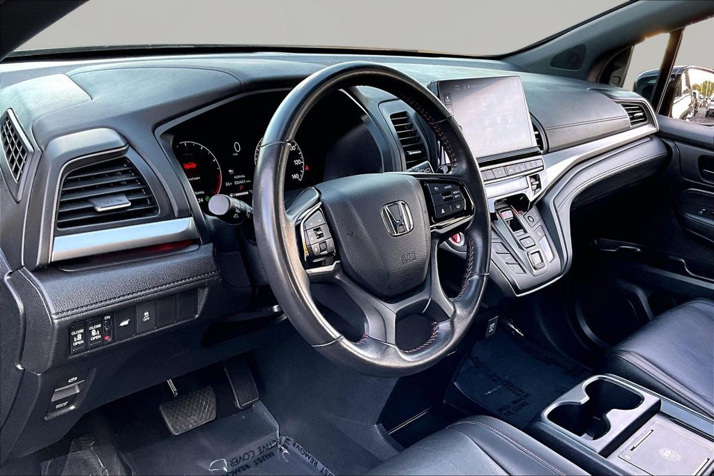 Used 2025 Honda Odyssey Sport-L image 14