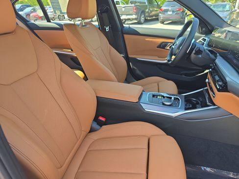 Used 2026 BMW 330i Sedan w/ Premium Package RWD image 10