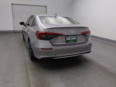 Used 2022 Honda Civic EX image 6