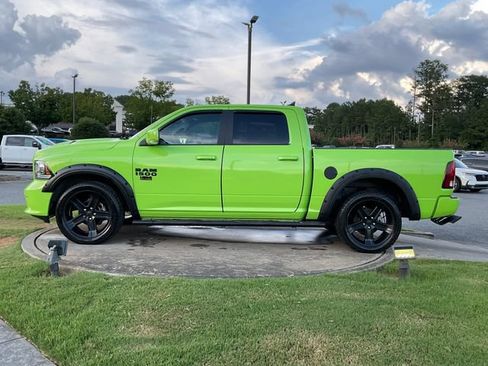 Used 2017 RAM 1500 Sport RWD image 4