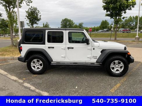 Used 2021 Jeep Wrangler Unlimited Sport AWD/4WD image 7