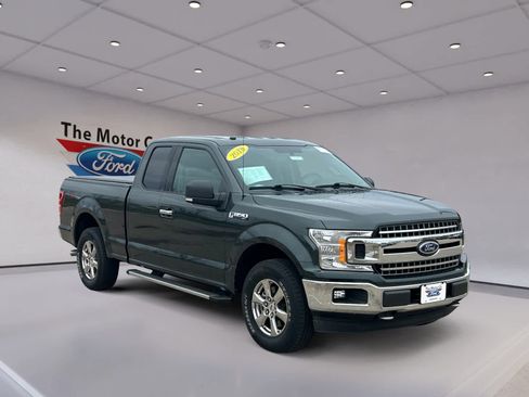Certified 2018 Ford F150 XLT w/ Equipment Group 302A Luxury AWD/4WD image 3