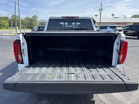 Used 2022 GMC Sierra 1500 Denali AWD/4WD image 13