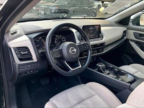 Certified 2024 Nissan Rogue SV image 17