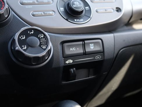 Used 2013 Honda Fit image 14