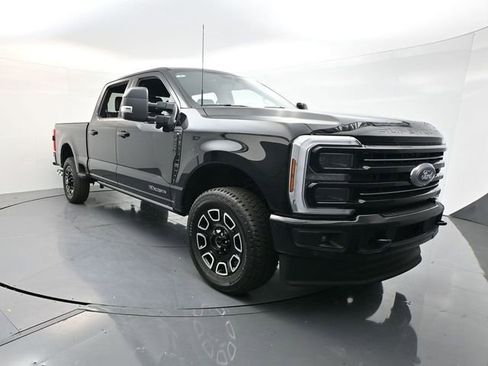 Used 2026 Ford F250 Platinum AWD/4WD image 1