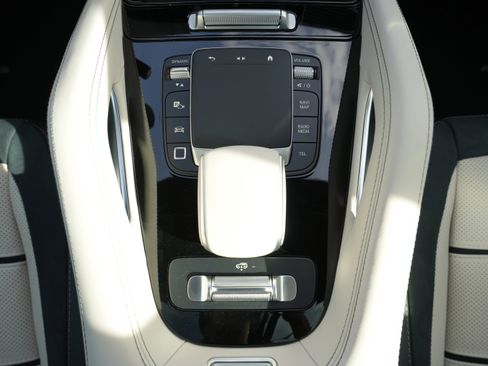 New 2026 Mercedes-Benz GLE 53 AMG 4MATIC image 35