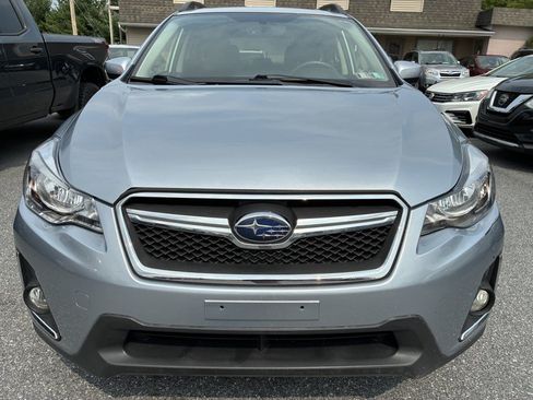 Used 2017 Subaru Crosstrek 2.0i Premium AWD/4WD image 2