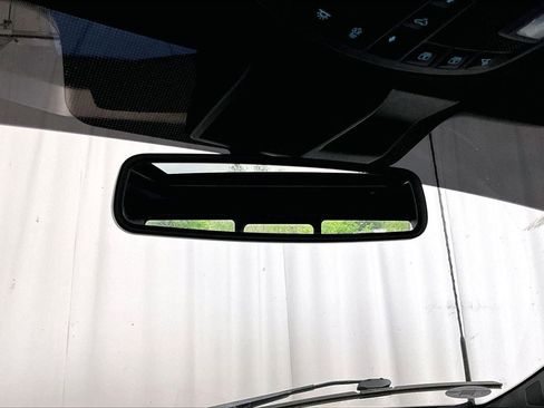 Used 2022 Ford F350 Platinum image 17