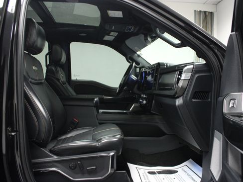 Used 2024 Ford F250 Platinum w/ Tremor Off-Road Package AWD/4WD image 16