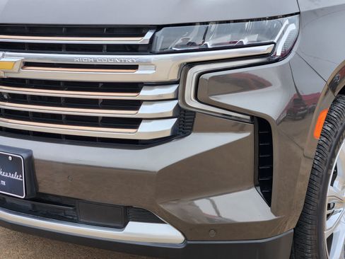 Used 2021 Chevrolet Tahoe High Country image 10