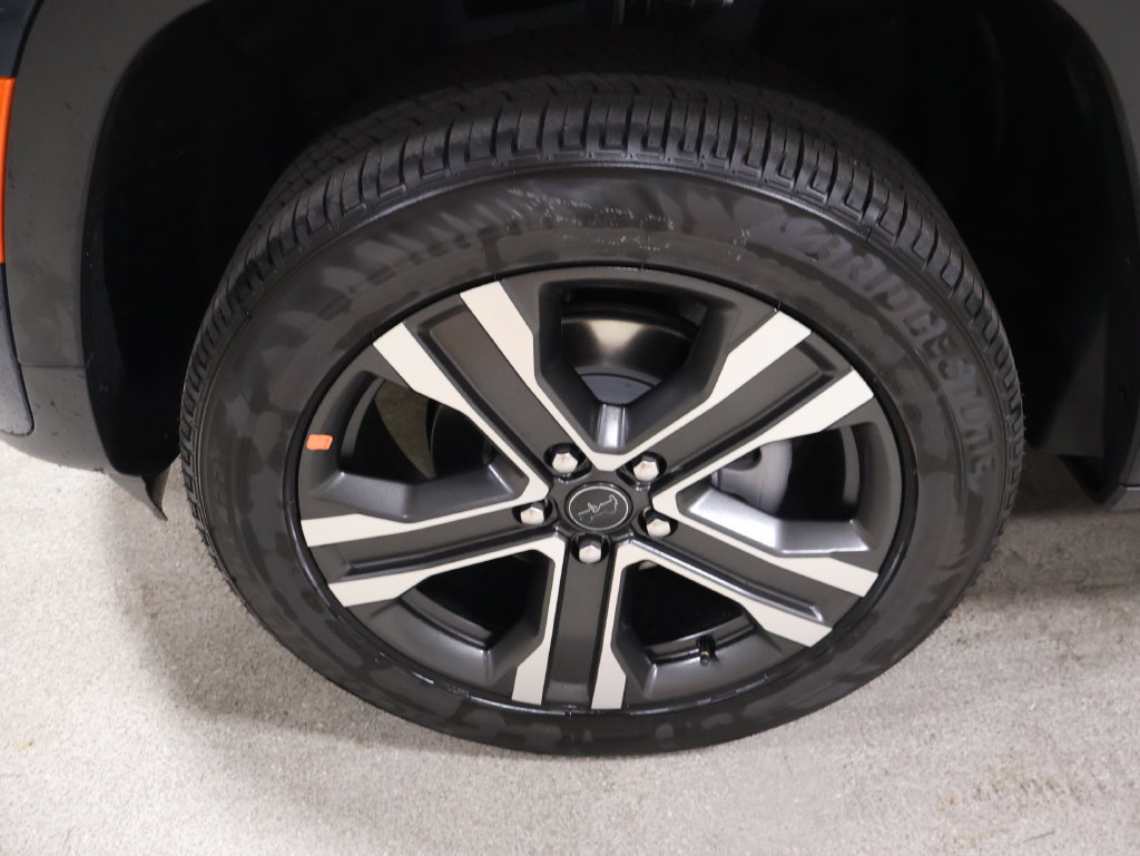 New 2027 Jeep Grand Cherokee Limited AWD/4WD image 7