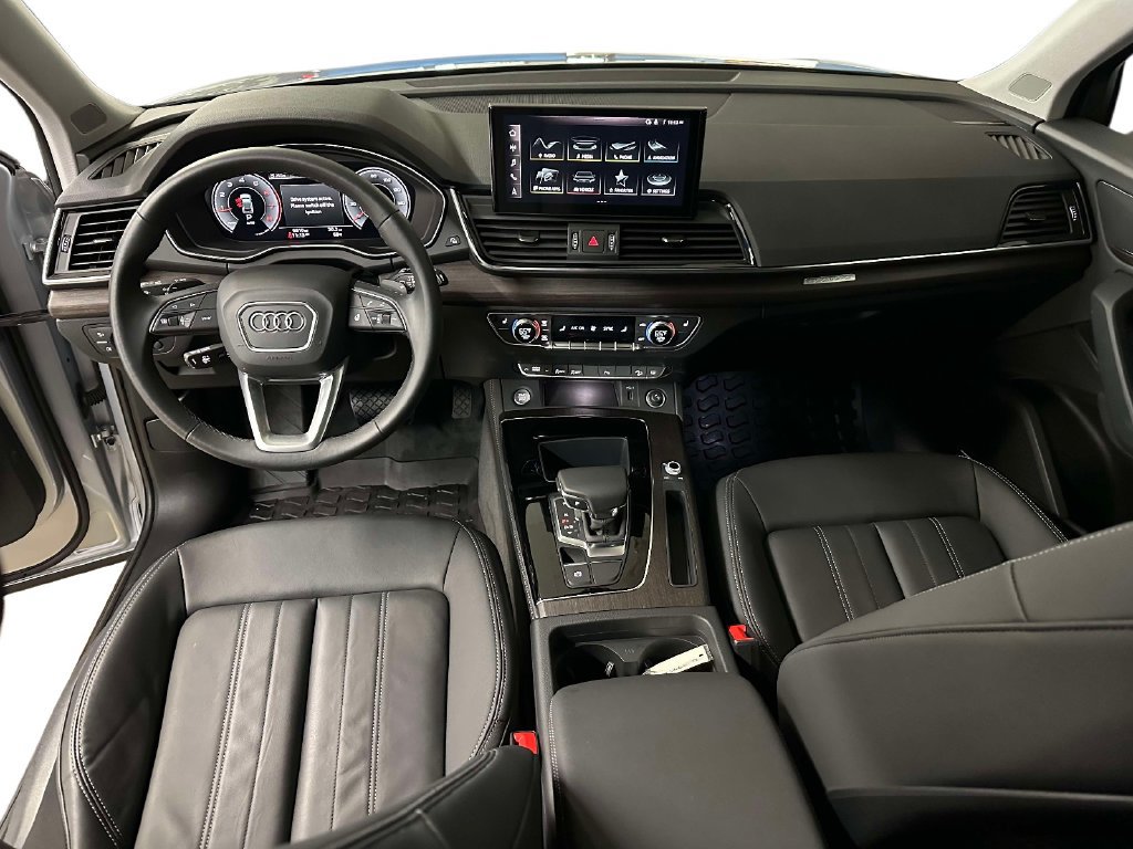 Used 2023 Audi Q5 2.0T Premium Plus AWD/4WD image 21