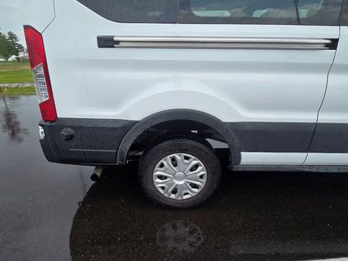 Used 2024 Ford Transit 350 XLT RWD image 8