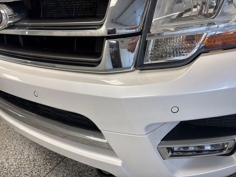 Used 2015 Ford Expedition Limited image 20