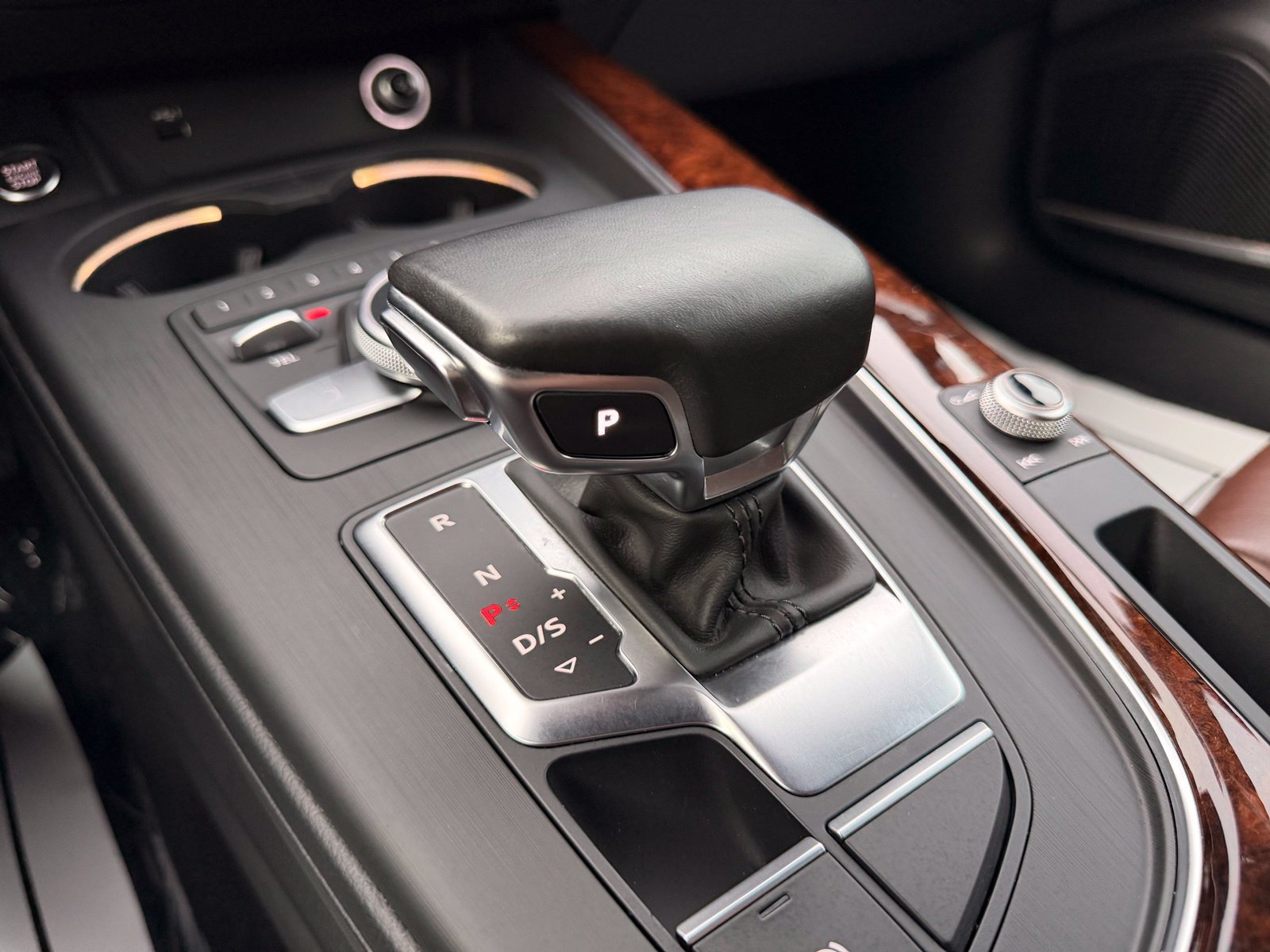 Used 2018 Audi A4 2.0T allroad Premium Plus AWD/4WD image 27