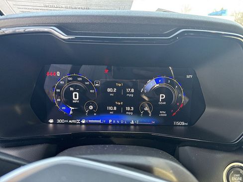 Certified 2024 Chevrolet Colorado Z71 w/ LPO, Dark Essentials Package image 11