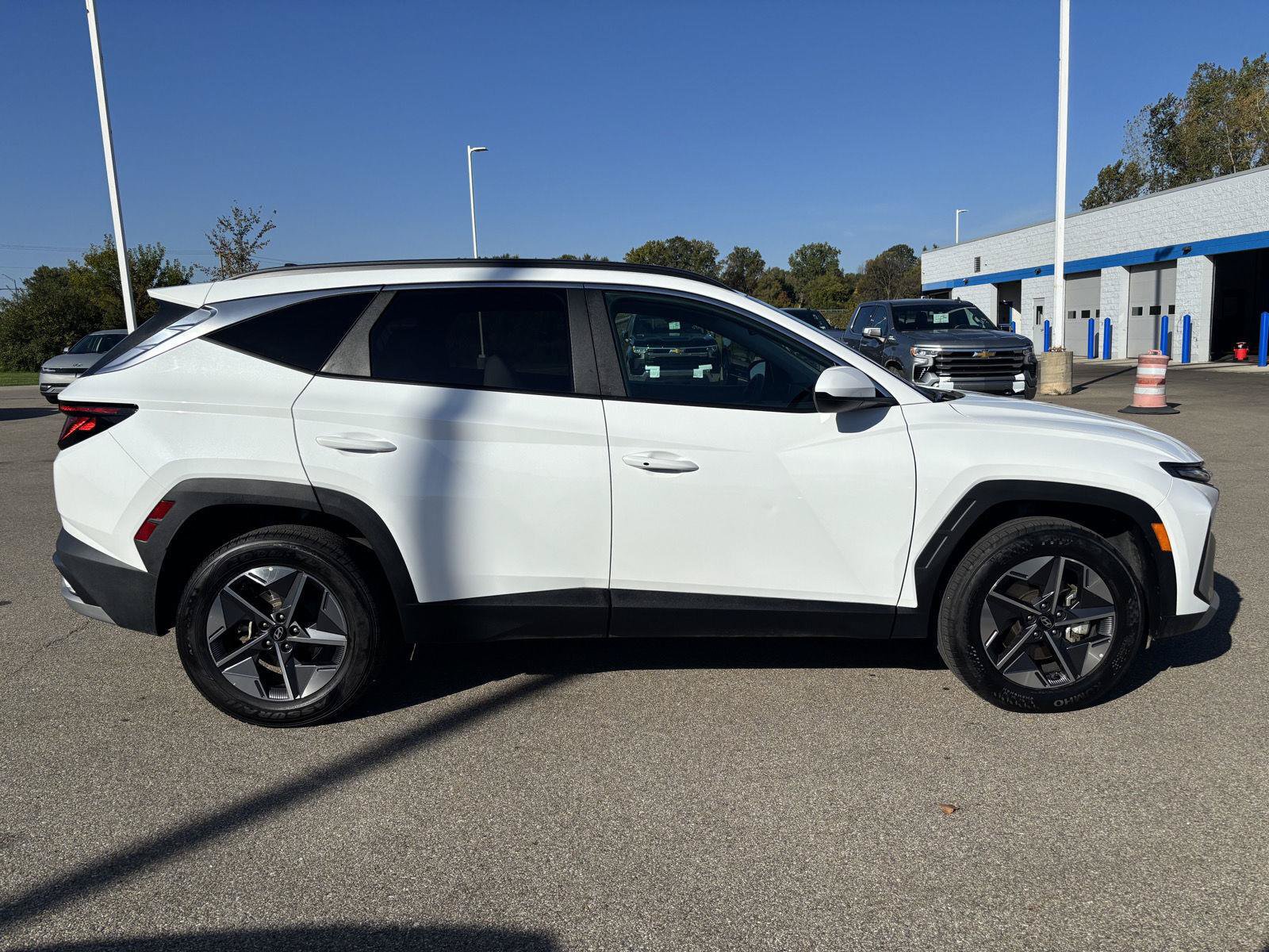 Used 2026 Hyundai Tucson SEL Plus AWD/4WD image 4